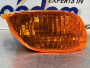 Gebruikte Knipperlicht rechts Ford Focus 1 Prijs € 15,00 Margeregeling aangeboden door Gebr Opdam B.V.