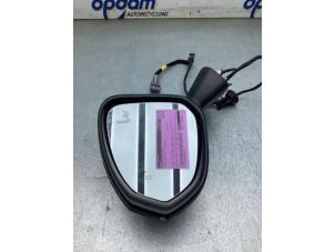 Gebruikte Spiegel Buiten links Lynk &amp; Co 01 1.5 PHEV Prijs € 450,00 Margeregeling aangeboden door Gebr Opdam B.V.