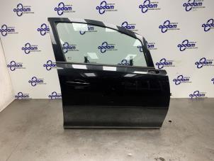 Gebruikte Deur 4Deurs rechts-voor Opel Corsa D 1.4 16V Twinport Prijs € 200,00 Margeregeling aangeboden door Gebr Opdam B.V.