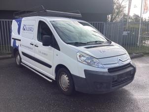 Gebruikte Voorbumper Citroen Jumpy (G9) 2.0 HDI 120 16V Prijs € 150,00 Margeregeling aangeboden door Gebr Opdam B.V.