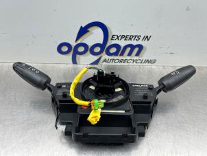 Gebruikte Combischakelaar Stuurkolom Opel Corsa D 1.4 16V Twinport Prijs € 50,00 Margeregeling aangeboden door Gebr Opdam B.V.