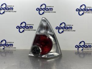 Gebruikte Achterlicht rechts Daihatsu YRV (M2) 1.3 16V DVVT Prijs € 50,00 Margeregeling aangeboden door Gebr Opdam B.V.