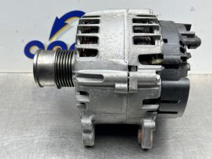 Gebruikte Dynamo Skoda Octavia Combi (5EAC) 1.0 TSI 12V Prijs € 100,00 Margeregeling aangeboden door Gebr Opdam B.V.