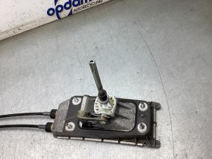 Gebruikte Versnellingsbak Bedieningskabel Volkswagen Polo V (6R) 1.0 TSI 12V BlueMotion Prijs € 100,00 Margeregeling aangeboden door Gebr Opdam B.V.