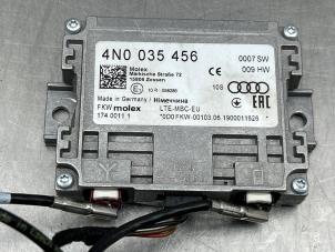 Gebruikte Module Telefoon Skoda Octavia Combi (5EAC) 1.0 TSI 12V Prijs € 70,00 Margeregeling aangeboden door Gebr Opdam B.V.