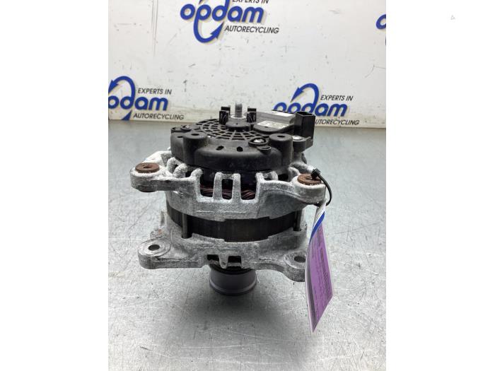 Gebruikte Dynamo Volkswagen Polo V (6R) 1.0 TSI 12V BlueMotion Prijs € 75,00 Margeregeling aangeboden door Gebr Opdam B.V.