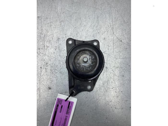 Gebruikte Motorrubber Volkswagen Polo V (6R) 1.2 12V Prijs € 20,00 Margeregeling aangeboden door Gebr Opdam B.V.