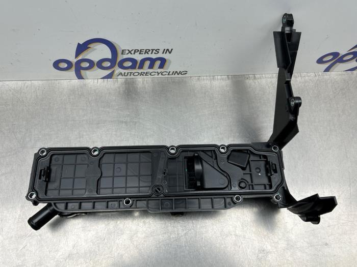 Kleppendeksel van een Peugeot 5008