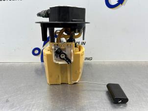 Gebruikte Brandstofpomp Elektrisch Peugeot 308 SW (L4/L9/LC/LJ/LR) 1.6 BlueHDi 120 Prijs € 150,00 Margeregeling aangeboden door Gebr Opdam B.V.