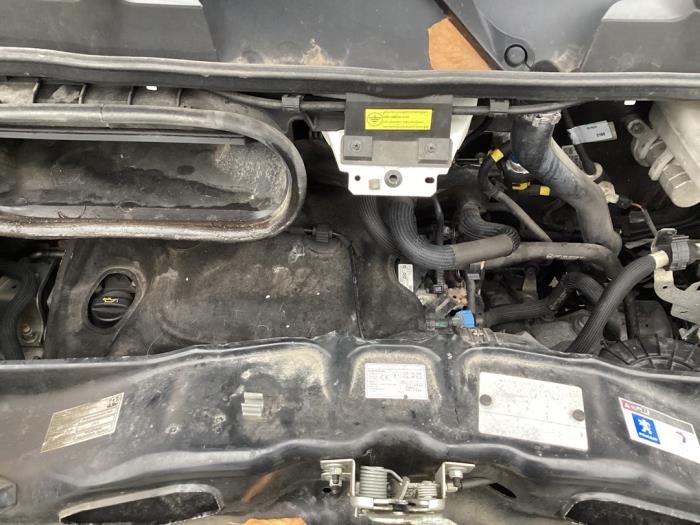 Gebruikte Motor Peugeot Boxer (U9) 2.0 BlueHDi 130 Prijs € 5.142,50 Inclusief btw aangeboden door Gebr Opdam B.V.