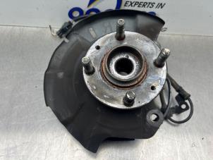 Gebruikte Fusee rechts-voor Kia Rio III (UB) 1.2 CVVT 16V Prijs € 60,00 Margeregeling aangeboden door Gebr Opdam B.V.