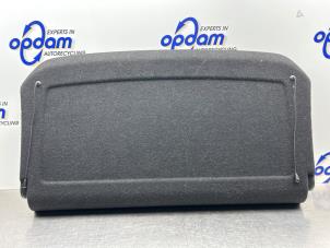 Gebruikte Hoedenplank Fiat Bravo (198A) 1.4 MultiAir 16V Prijs € 50,00 Margeregeling aangeboden door Gebr Opdam B.V.