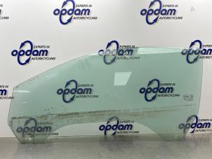 Gebruikte Portierruit 2Deurs links Ford Focus 2 C+C 2.0 16V Prijs € 50,00 Margeregeling aangeboden door Gebr Opdam B.V.