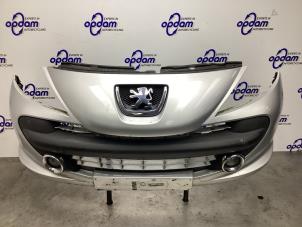 Gebruikte Bumper voor Peugeot 207 CC (WB) 1.6 16V Prijs € 175,00 Margeregeling aangeboden door Gebr Opdam B.V.