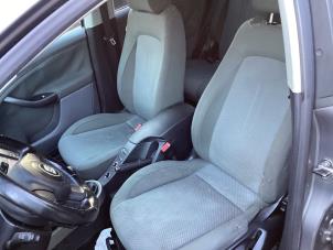 Gebruikte Stoel rechts Seat Altea (5P1) 2.0 FSI 16V Prijs op aanvraag aangeboden door Gebr Opdam B.V.