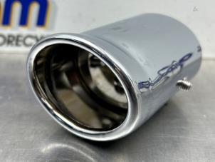 Nieuwe Uitlaatsierstuk Toyota Yaris III (P13) 1.0 12V VVT-i Prijs € 50,00 Inclusief btw aangeboden door Gebr Opdam B.V.