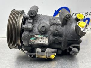 Gebruikte Aircopomp Peugeot 207 CC (WB) 1.6 16V Prijs € 100,00 Margeregeling aangeboden door Gebr Opdam B.V.