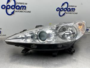 Gebruikte Koplamp links Peugeot 207 CC (WB) 1.6 16V Prijs € 75,00 Margeregeling aangeboden door Gebr Opdam B.V.