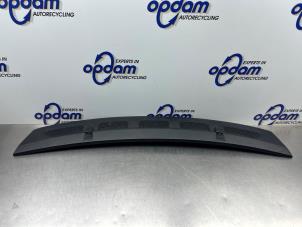 Gebruikte Paravan Mercedes B (W245) 1.7 B-170 16V Prijs € 50,00 Margeregeling aangeboden door Gebr Opdam B.V.