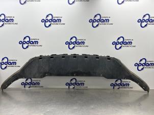 Gebruikte Spoiler voorbumper Volkswagen Passat Variant (3G5) 1.4 TSI GTE 16V Prijs € 50,00 Margeregeling aangeboden door Gebr Opdam B.V.