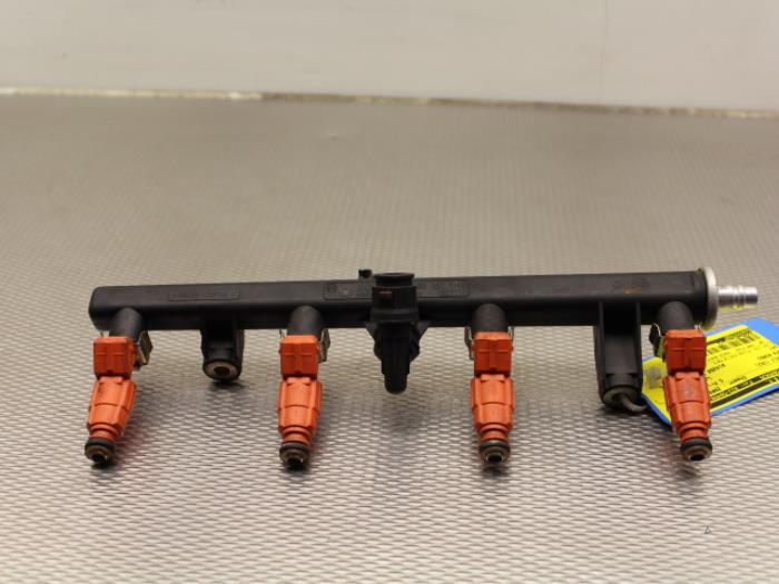 Gebruikte Common rail (Injectie) Alfa Romeo 147 (937) 1.6 Twin Spark 16V Prijs op aanvraag aangeboden door Gebr Opdam B.V.
