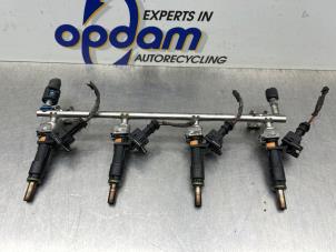 Gebruikte Injector (benzine injectie) Opel Zafira (M75) 1.8 16V Ecotec Prijs € 100,00 Margeregeling aangeboden door Gebr Opdam B.V.