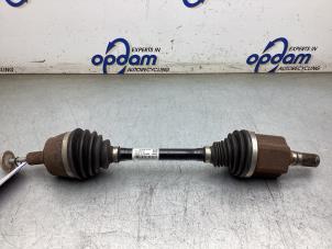 Gebruikte Homokineetas links-voor Volvo XC40 (XZ) 1.5 T5 Plug-in Hybrid 16V Prijs € 250,00 Margeregeling aangeboden door Gebr Opdam B.V.