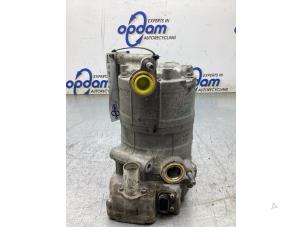 Gebruikte Pomp Airco Volvo XC40 (XZ) 1.5 T5 Plug-in Hybrid 16V Prijs € 300,00 Margeregeling aangeboden door Gebr Opdam B.V.