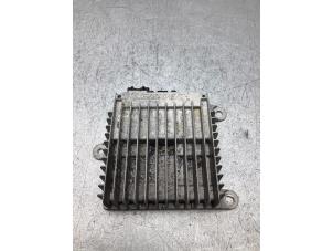 Gebruikte Radio versterker Mazda CX-3 (DJ/DK) 2.0 SkyActiv-G 121 Prijs € 250,00 Margeregeling aangeboden door Gebr Opdam B.V.