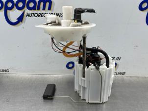 Gebruikte Benzinepomp Opel Zafira Tourer (P12) 1.4 Turbo 16V Ecotec Prijs € 150,00 Margeregeling aangeboden door Gebr Opdam B.V.