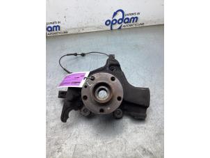 Gebruikte Asschenkel links-voor Fiat Doblo Cargo (263) 1.6 D Multijet Prijs € 75,00 Margeregeling aangeboden door Gebr Opdam B.V.