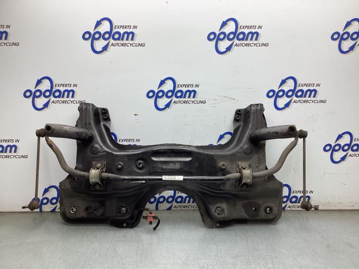 Gebruikte Subframe Fiat Doblo Cargo (263) 1.6 D Multijet Prijs € 150,00 Margeregeling aangeboden door Gebr Opdam B.V.