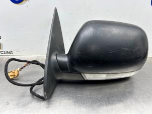 Gebruikte Buitenspiegel links Volkswagen Touareg (7LA/7L6) 2.5 TDI R5 Prijs € 225,00 Margeregeling aangeboden door Gebr Opdam B.V.