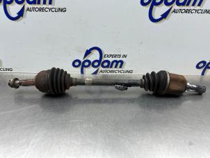 Gebruikte Cardanas links-voor (VWA) Nissan Micra (K12) 1.2 16V Prijs € 50,00 Margeregeling aangeboden door Gebr Opdam B.V.