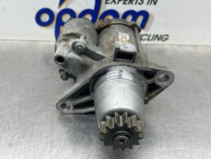 Gebruikte Startmotor Toyota Avensis Wagon (T25/B1E) 2.0 16V VVT-i D4 Prijs € 50,00 Margeregeling aangeboden door Gebr Opdam B.V.