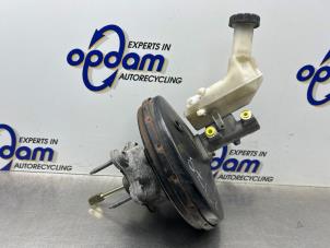 Gebruikte Rembooster Nissan Micra (K12) 1.2 16V Prijs € 125,00 Margeregeling aangeboden door Gebr Opdam B.V.