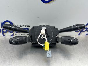 Gebruikte Combischakelaar Stuurkolom Peugeot 307 SW (3H) 1.6 16V Prijs € 150,00 Margeregeling aangeboden door Gebr Opdam B.V.