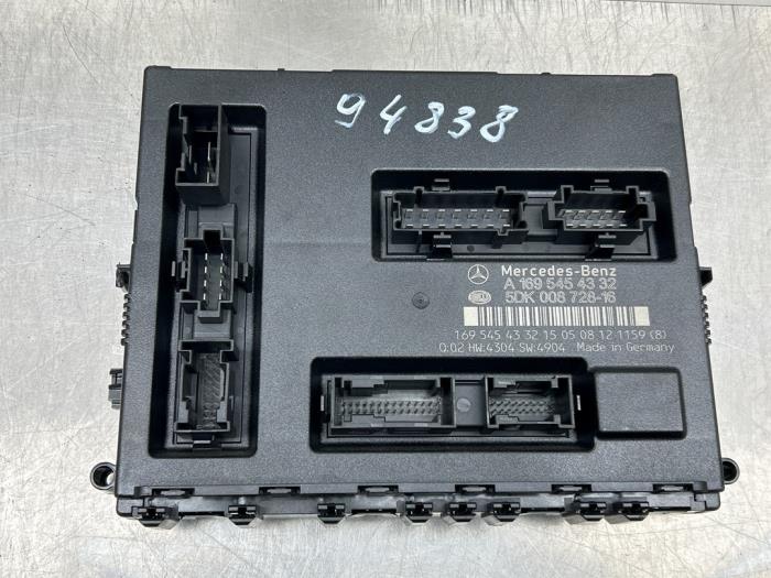 Gebruikte Module Bodycontrol Mercedes B (W245) 1.7 B-170 16V Prijs € 125,00 Margeregeling aangeboden door Gebr Opdam B.V.