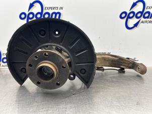 Gebruikte Asschenkel rechts-voor Volkswagen Touareg (7LA/7L6) 2.5 TDI R5 Prijs € 60,00 Margeregeling aangeboden door Gebr Opdam B.V.