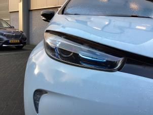 Gebruikte Koplamp rechts Renault Zoé (AG) 46kW Prijs € 350,00 Margeregeling aangeboden door Gebr Opdam B.V.