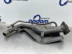 Gebruikte Vulpijp Brandstoftank Opel Agila (A) 1.2 16V Prijs € 60,00 Margeregeling aangeboden door Gebr Opdam B.V.