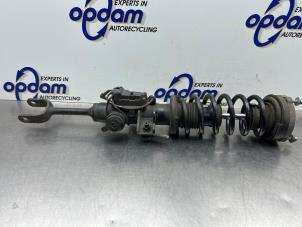 Gebruikte Mac Phersonpoot rechts-voor BMW 5 serie (F10) 535d 24V Prijs € 275,00 Margeregeling aangeboden door Gebr Opdam B.V.