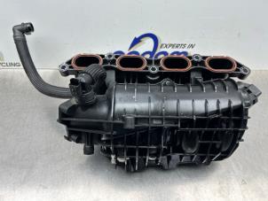 Gebruikte Inlaatspruitstuk Peugeot 3008 I (0U/HU) 1.6 VTI 16V Prijs € 45,00 Margeregeling aangeboden door Gebr Opdam B.V.