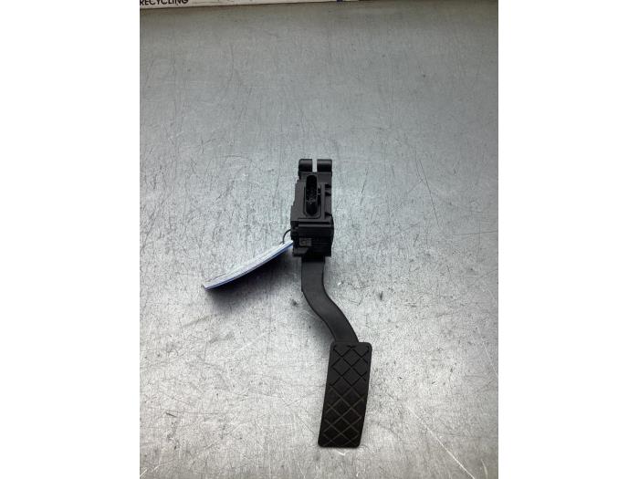 Gebruikte Gaspedaalpositie Sensor Seat Ibiza V (KJB) 1.5 TSI Evo 16V Prijs € 35,00 Margeregeling aangeboden door Gebr Opdam B.V.