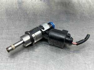 Gebruikte Injector (benzine injectie) Audi A4 Cabrio (B7) 2.0 TFSI 20V Prijs € 75,00 Margeregeling aangeboden door Gebr Opdam B.V.