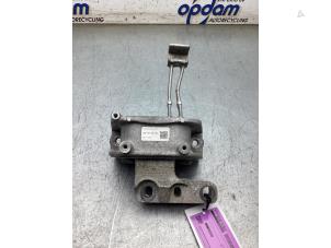 Gebruikte Motorrubber Seat Ibiza V (KJB) 1.5 TSI Evo 16V Prijs € 35,00 Margeregeling aangeboden door Gebr Opdam B.V.