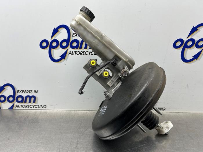 Gebruikte Rembekrachtiger Citroen Jumper (U9) 3.0 HDi 180 Euro 5 Prijs € 100,00 Margeregeling aangeboden door Gebr Opdam B.V.