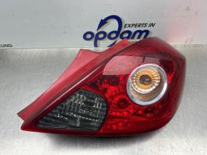 Gebruikte Achterlicht rechts Opel Corsa D 1.2 16V Prijs € 40,00 Margeregeling aangeboden door Gebr Opdam B.V.
