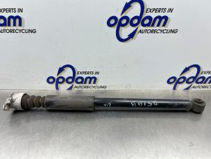 Gebruikte Schokdemper links-achter Ford Fusion 1.4 16V Prijs € 25,00 Margeregeling aangeboden door Gebr Opdam B.V.