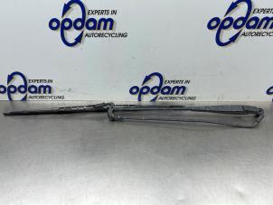 Gebruikte Ruitenwisserarm voor Toyota Aygo (B10) 1.0 12V VVT-i Prijs € 30,00 Margeregeling aangeboden door Gebr Opdam B.V.